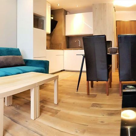Apartament B&F Poznań Business&Family Nałkowskiej Exterior foto
